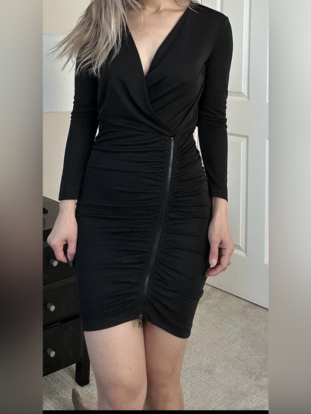 BCBGMaxAzria Black Ruched Zip-Front Long Sleeve Bodycon Dress NWT